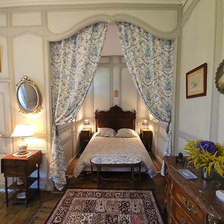 Chateau Du Bois-Riou Quevert Bilik gambar