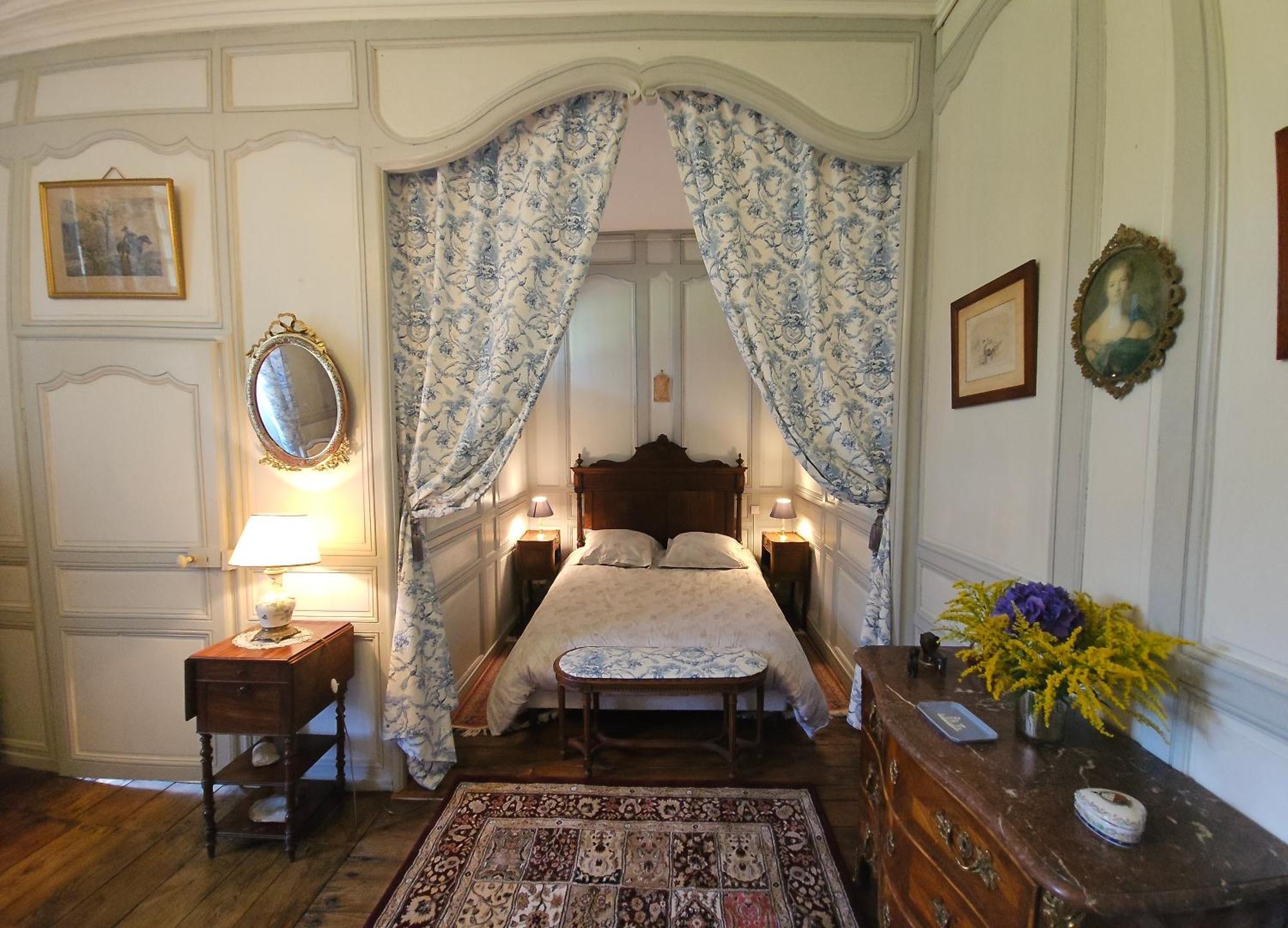 Chateau Du Bois-Riou Quevert Bilik gambar